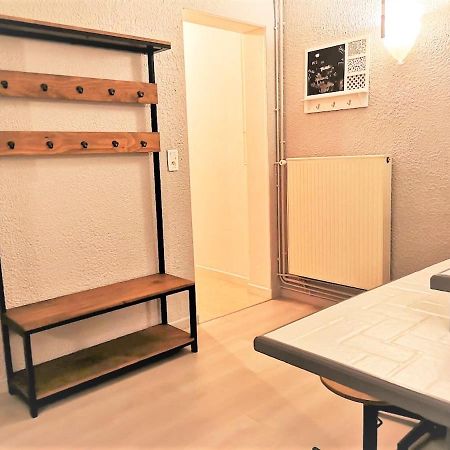 Greyhound - Grand Appartement Centre-Ville Soissons Bagian luar foto